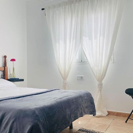 Casa Del Mayor Playa Honda  Eksteriør billede