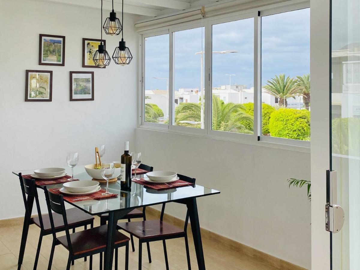 Casa Del Mayor Playa Honda  Eksteriør billede